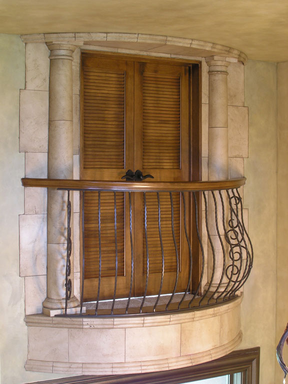 Faux Stone Column Balcony_1