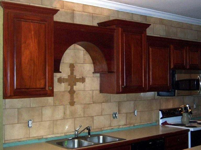 Kitchen Backsplash Remodel Faux Stone_1